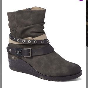 Coolway Black Gwynn Bootie